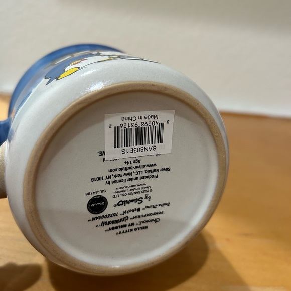 Sanrio Glass Mug NWT - Picture 3 of 4